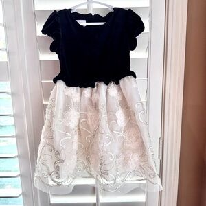 Bonnie Jean 24M Holiday Dress Black Velvet Bodice White Floral Embroidered Skirt